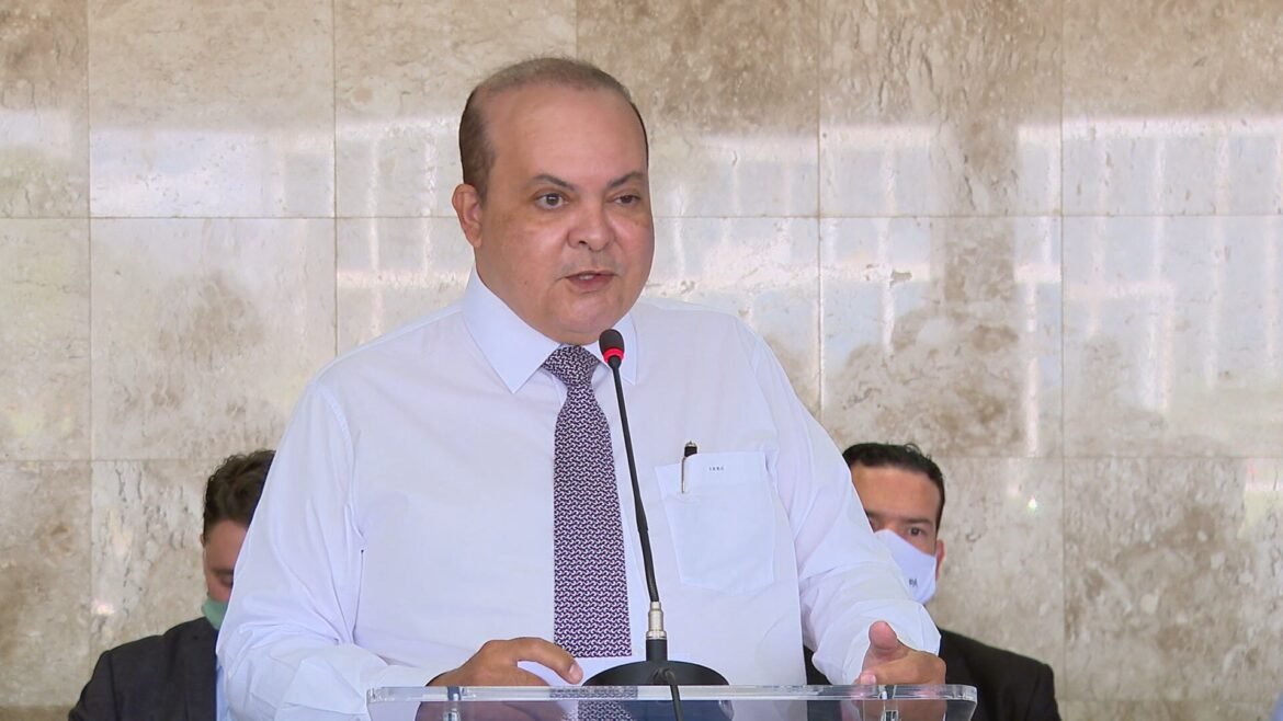 governador-do-df,-ibaneis-pede-emprestimo-de-r$-4-bilhoes-ao-fgc-para-capitalizar-o-brb-apos-crise-envolvendo-banco-master-|-g1