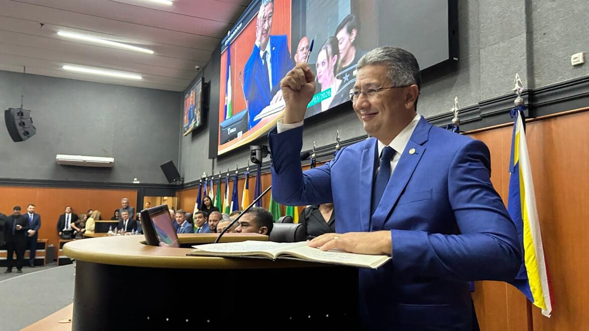 edilson-damiao-toma-posse-como-governador-de-roraima-apos-renuncia-de-denarium