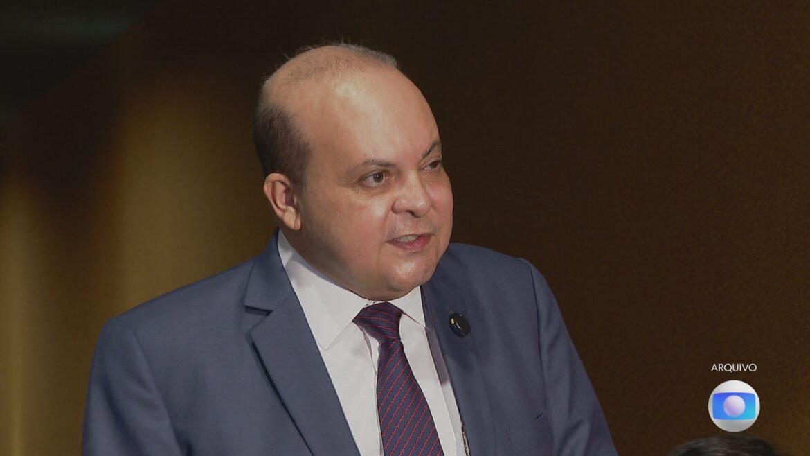 ibaneis-rocha-deixa-governo-do-df-sem-solucionar-crise-do-brb-criada-durante-sua-gestao