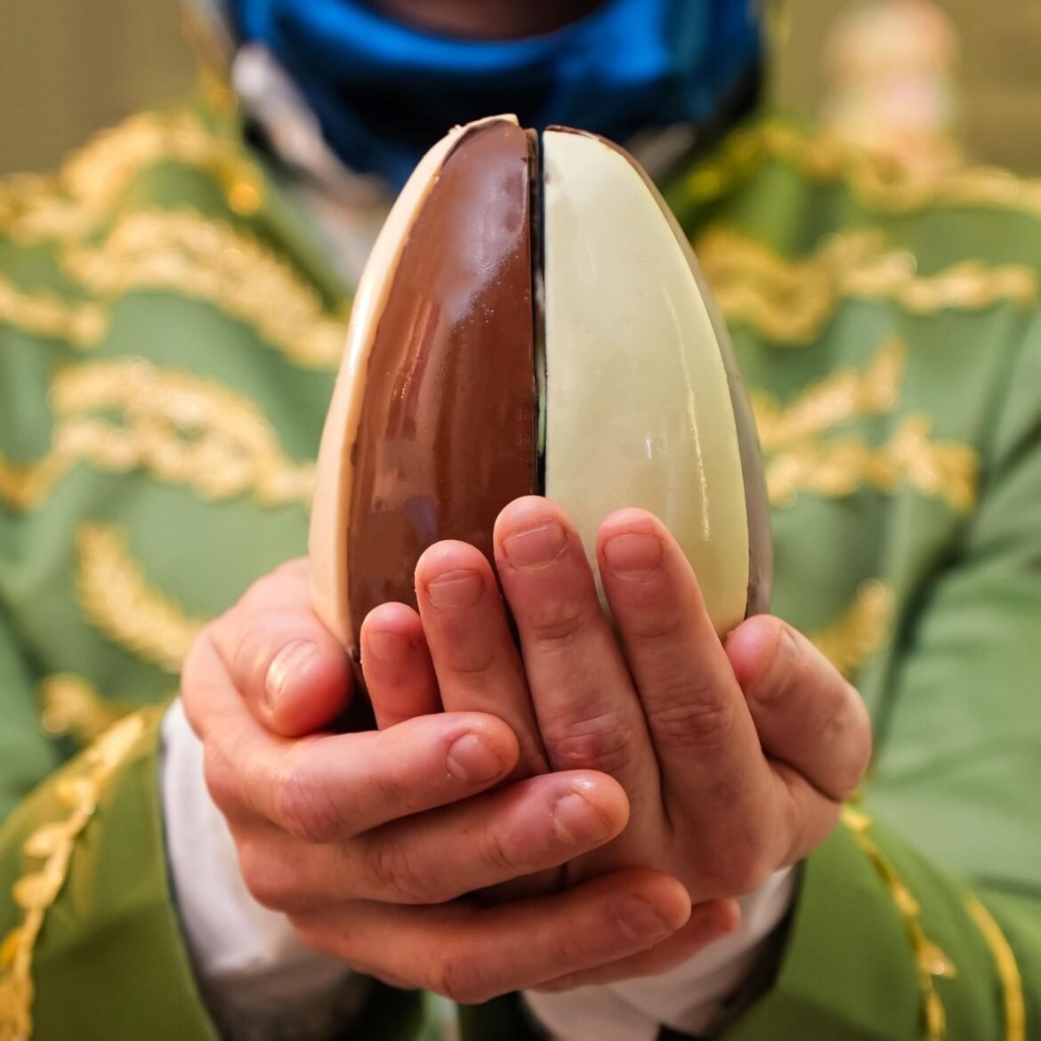 ovo-de-pascoa:-como-a-tradicao-comecou-com-galinhas-e-virou-chocolate?-|-g1