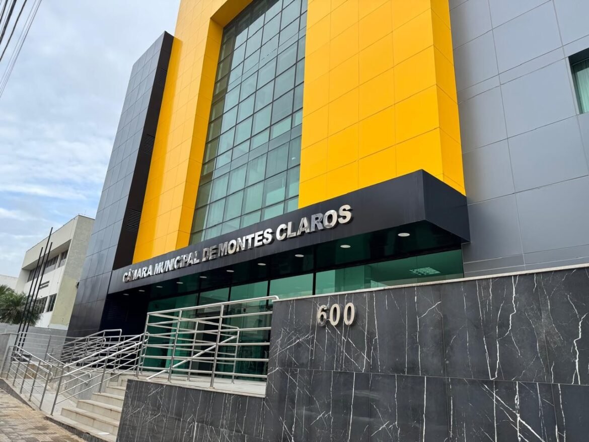 camara-aprova-pagamento-de-gratificacao-para-12-cargos-em-montes-claros