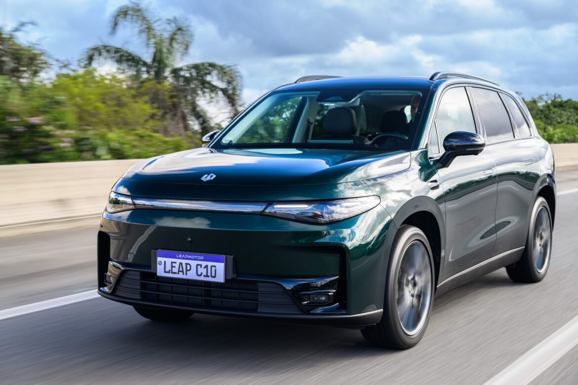 leapmotor-tera-modelos-b10-e-c10-produzidos-pela-stellantis-em-pernambuco-|-g1