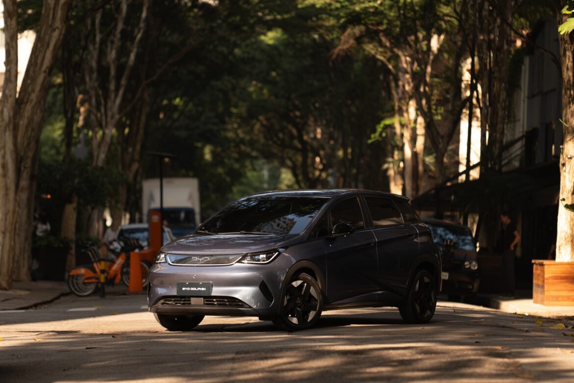 byd-dolphin:-nova-versao-fica-maior-e-mais-potente-por-r$-159.990-|-g1