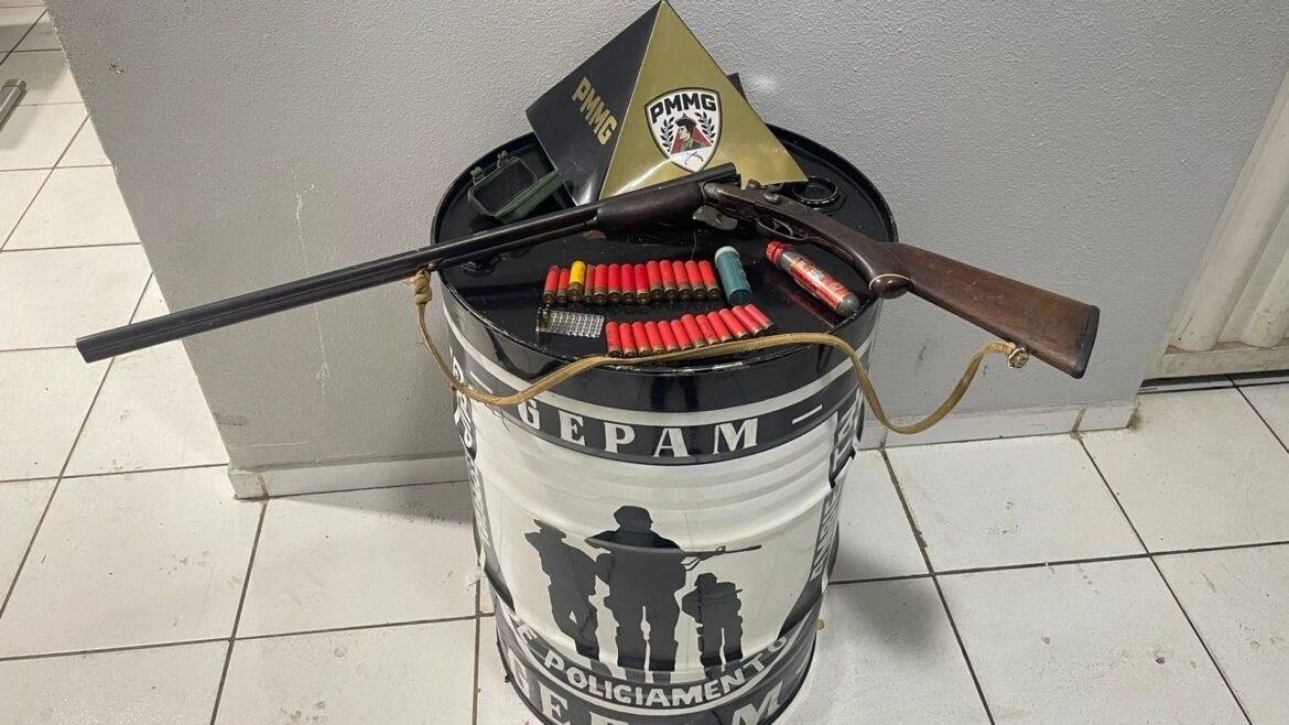 homem-e-preso-com-arma-e-municoes-apos-denuncia-de-caca-na-zona-rural-de-montes-claros