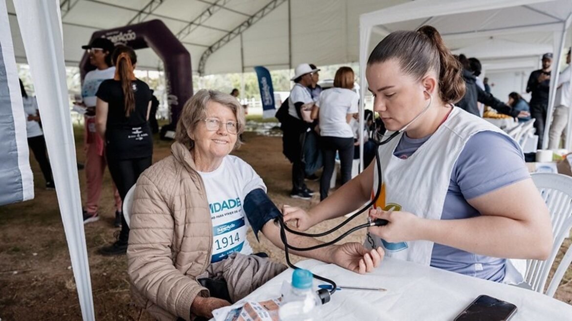 o-‘tema-invisivel’-das-campanhas:-saude-e-de-grande-relevancia-para-eleitoras,-indicam-pesquisas-qualitativas;-ouca-‘o-assunto’