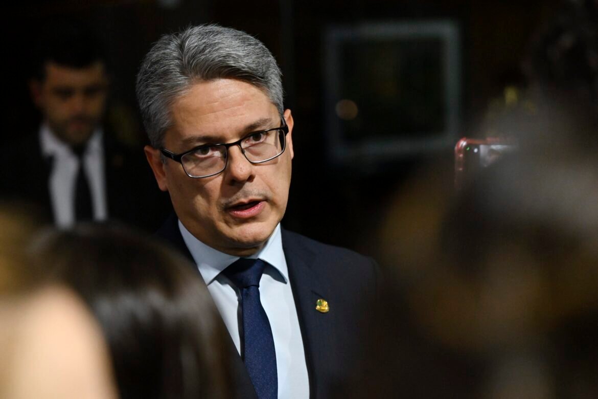 cpi-do-crime-organizado:-relator-diz-que-manobra-para-rejeitar-parecer-teve-‘intervencao-direta’-do-palacio-do-planalto