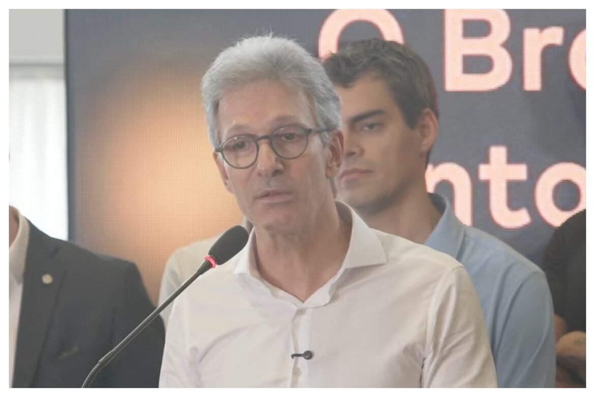 zema-nega-ser-vice-de-flavio-bolsonaro-e-diz-que-vai-levar-candidatura-presidencial-ate-o-fim