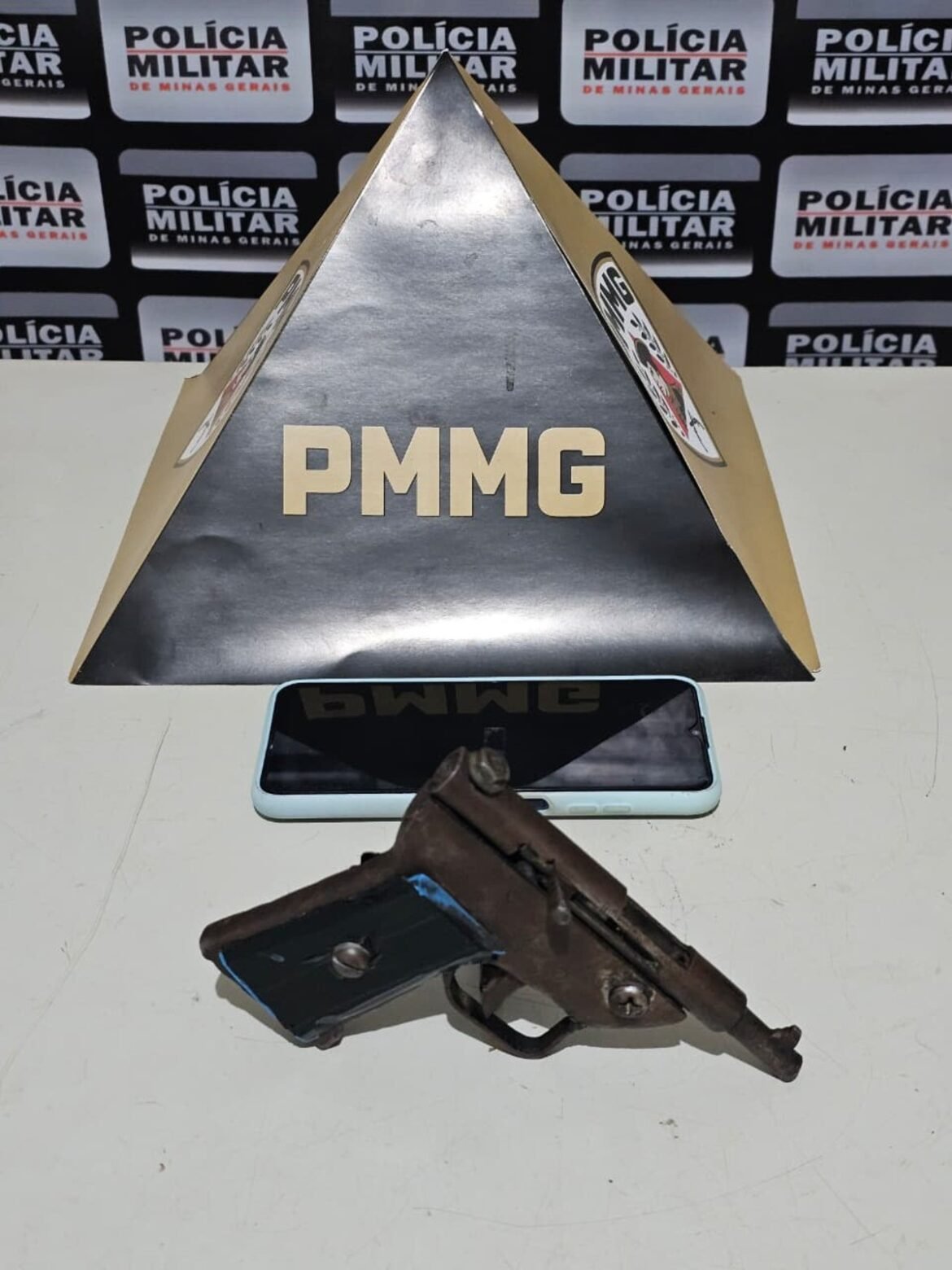 adolescente-foge-de-bicicleta,-corrente-cai-e-ele-e-apreendido-com-arma-em-varzea-da-palma