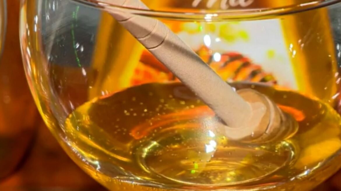 cor,-sabor-e-densidade:-entenda-por-que-o-mel-varia-conforme-a-flor-|-g1