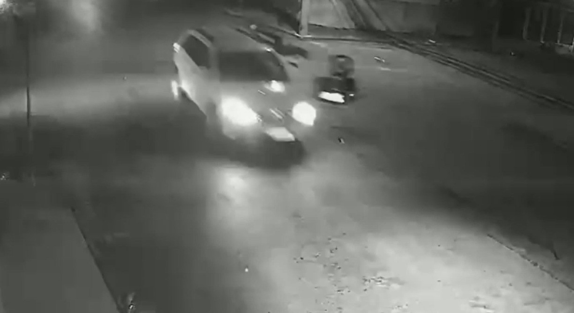 motociclista-fica-gravemente-ferido-apos-acidente-com-carro-em-unai;-motorista-fugiu