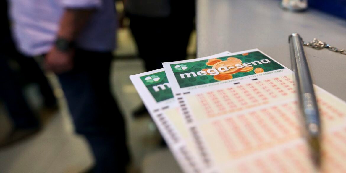 mega-sena-acumulada-vai-sortear-r$-100-milhoes-no-proximo-sabado