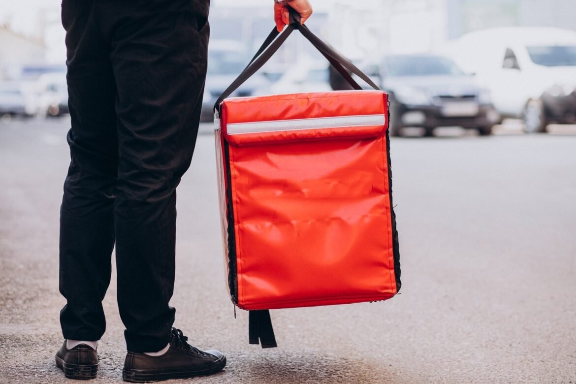 governo-inicia-fiscalizacao-de-transparencia-de-precos-em-aplicativos-de-transporte-e-delivery