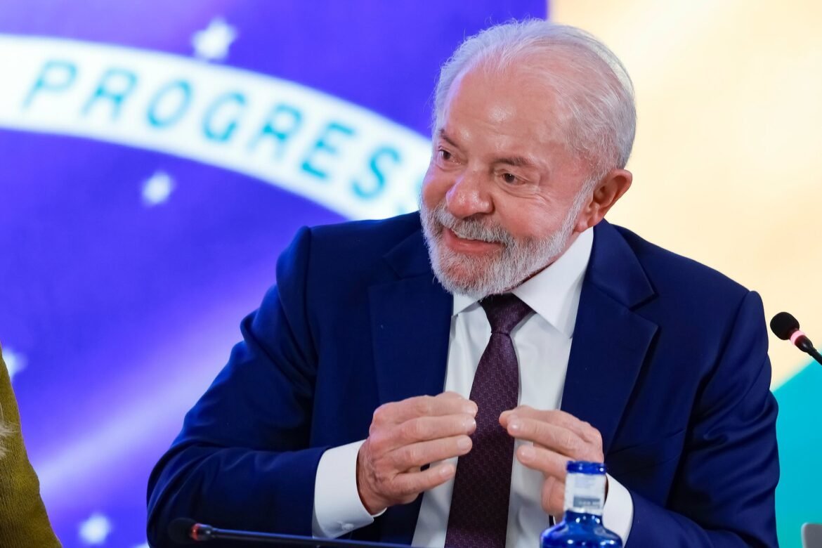 em-planaltina,-lula-diz-que-vai-levar-jabuticaba-para-trump-para-‘acalma-lo’