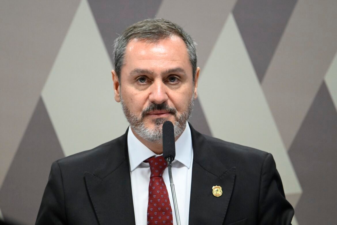 diretor-geral-da-pf-diz-que-retirou-credenciais-de-agente-dos-eua-que-atua-no-brasil-e-cita-reciprocidade