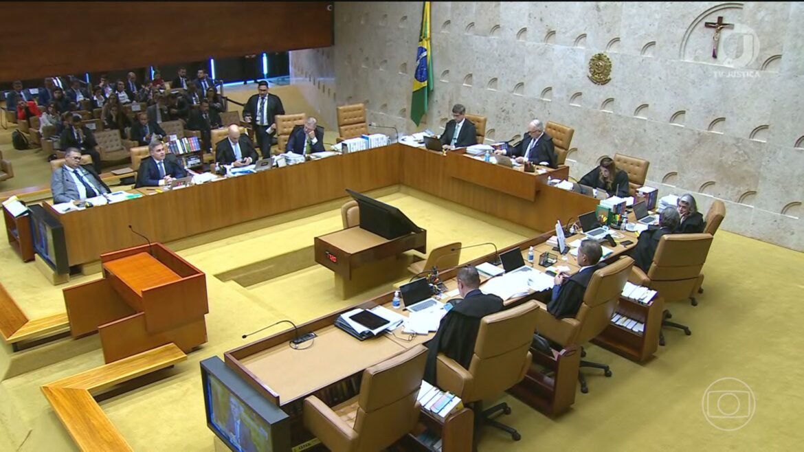penduricalhos:-juizes-pedem-ao-stf-mais-prazo-para-aplicar-novas-regras-de-pagamentos-fora-do-teto