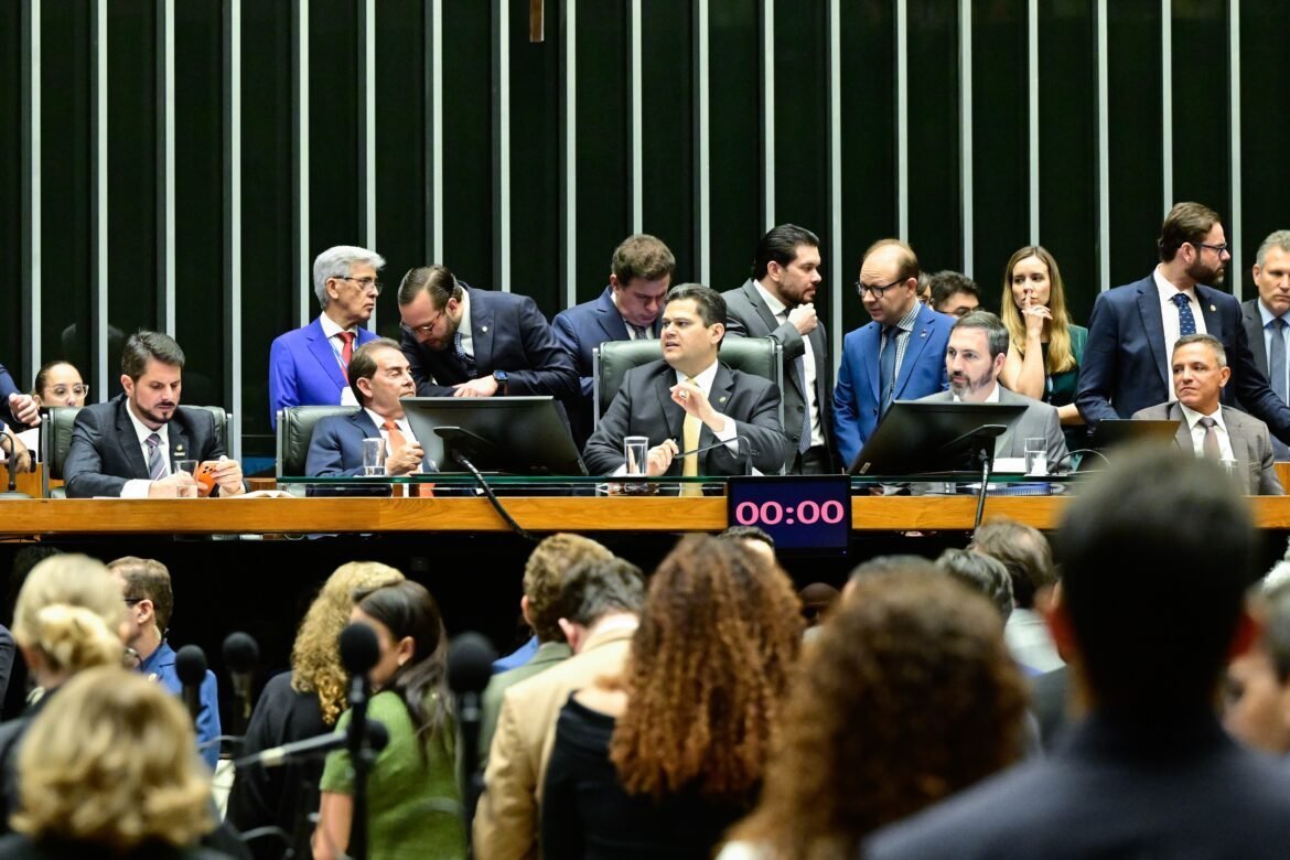 apos-congresso-derrubar-veto-de-lula,-discussao-sobre-reducao-de-penas-deve-voltar-ao-supremo