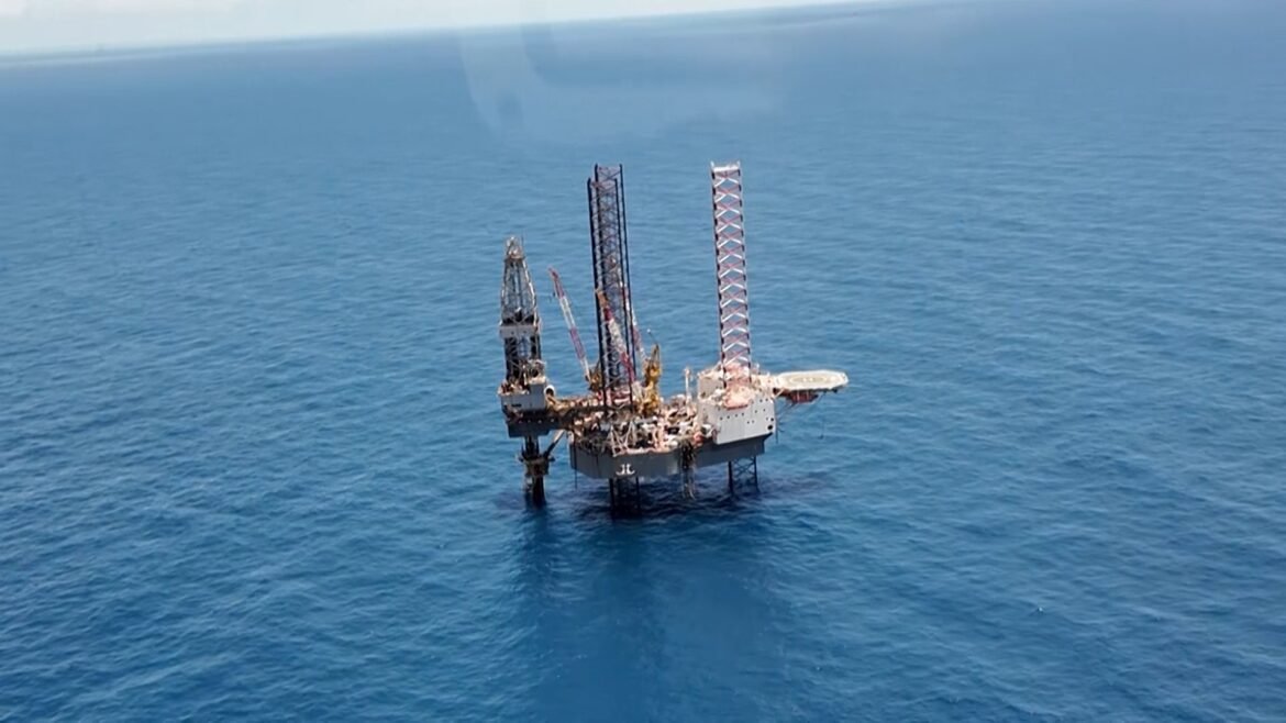 petroleo-sobe-a-us$-118-e-tem-maior-patamar-em-quase-quatro-anos,-com-oriente-medio-no-radar-|-g1