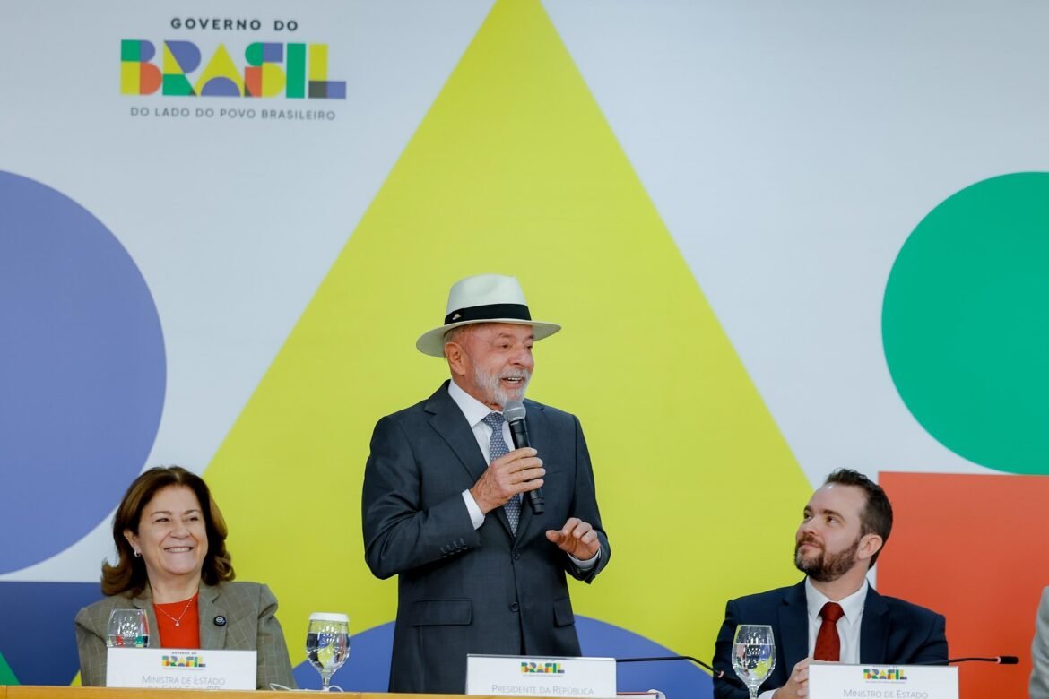 furto,-roubo,-estelionato-e-receptacao:-lula-sanciona-lei-que-preve-aumento-de-penas-no-brasil