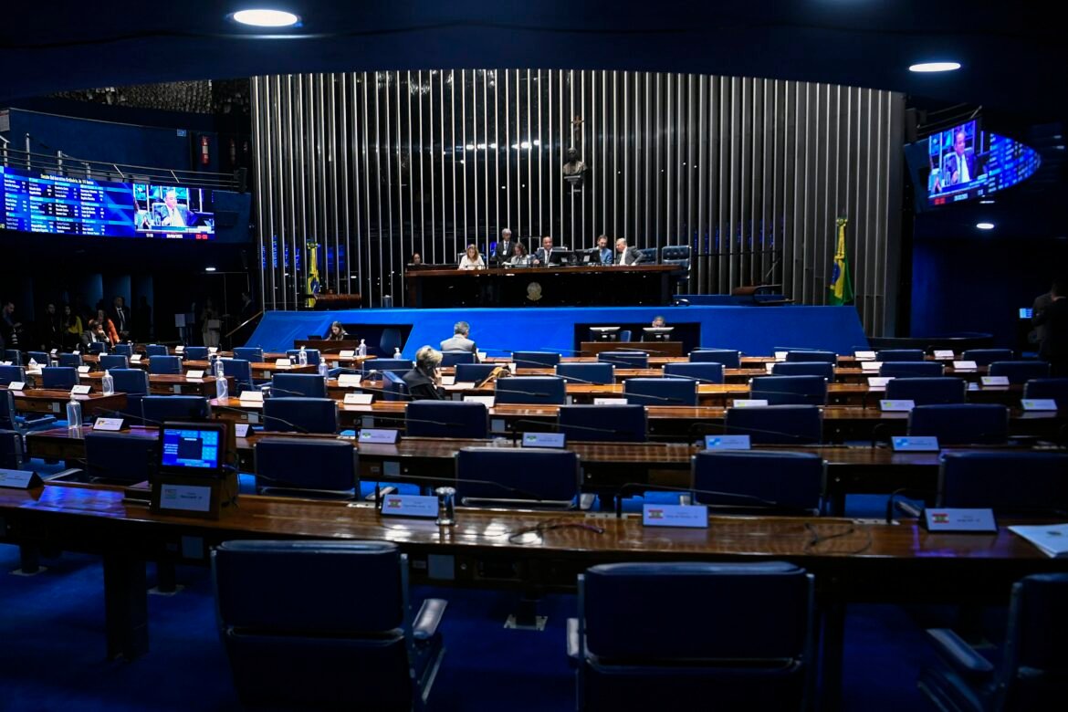 senado-aprova-projeto-que-cria-a-universidade-federal-indigena;-texto-vai-a-sancao