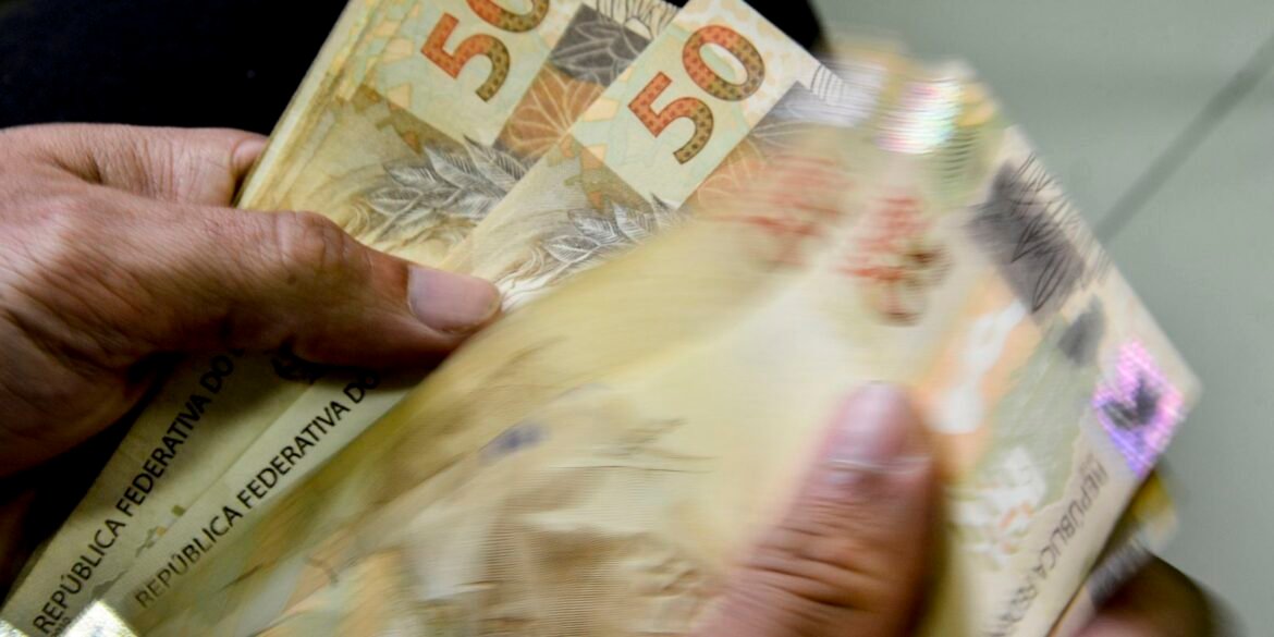 cmn-amplia-credito-a-estados-sem-garantia-da-uniao