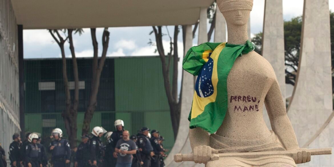 debora-do-batom-recorre-para-ser-beneficiada-pela-lei-da-dosimetria 
