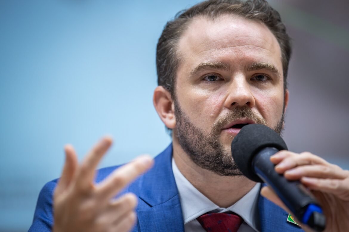 desenrola-2.0-tem-perto-de-r$-1-bilhao-em-dividas-renegociadas,-diz-ministro-da-fazenda-|-g1