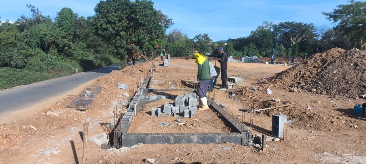 prefeitura-de-montes-claros-constroi-ponto-de-coleta-de-entulho-no-edgar-pereira