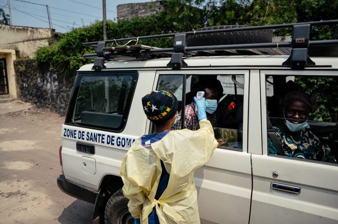 cepa-rara,-vacina,-medico-infectado-e-reuniao-de-emergencia-da-oms:-tudo-sobre-o-surto-de-ebola
