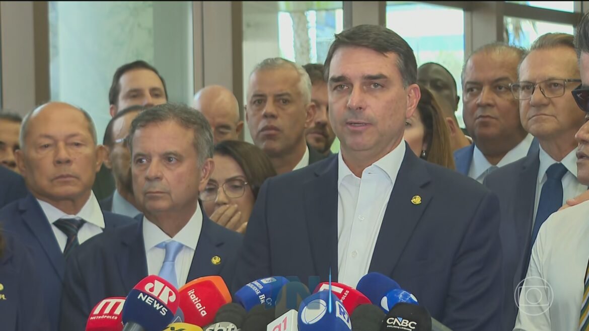 aliados-de-flavio-avaliam-que-ele-precisa-sair-do-‘inferno-astral’;-caso-contrario,-pode-se-tornar-um-candidato-inviavel