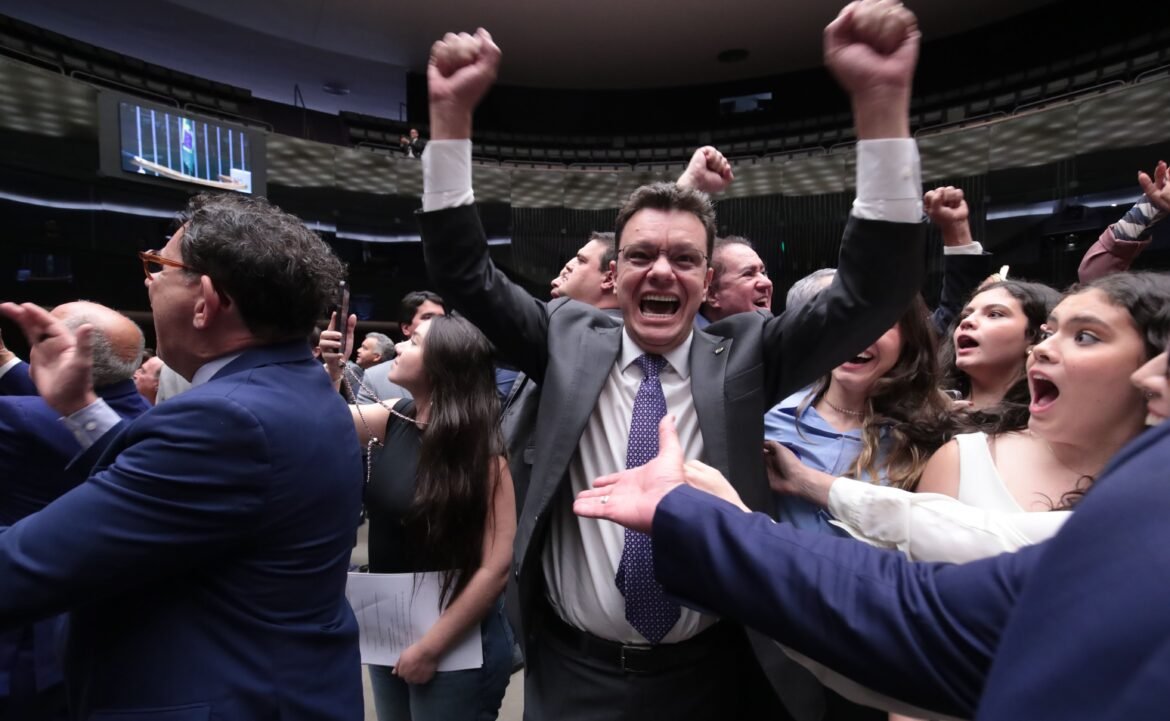 odair-cunha-toma-posse-como-ministro-do-tcu-|-g1