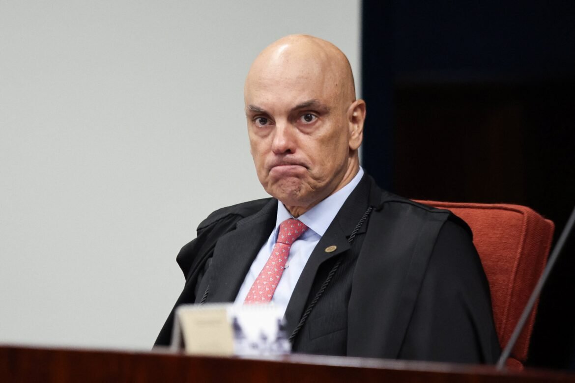 stf-e-agu-discutem-reacao-apos-moraes-ser-notificado-por-processo-movido-nos-eua-contra-ele