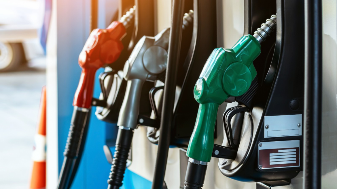 petrobras-anuncia-reajuste-nos-precos-da-gasolina-para-as-distribuidoras-|-g1