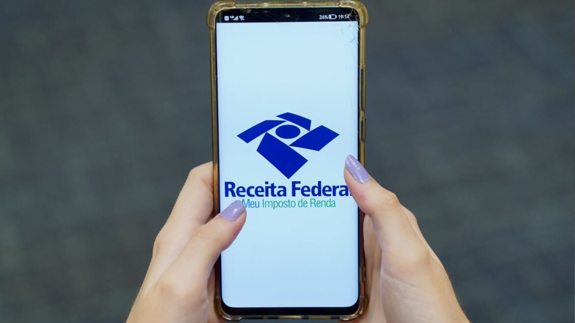 ir:-receita-recebe-mais-de-44-milhoes-de-declaracoes,-diz-ministro-da-fazenda-|-g1