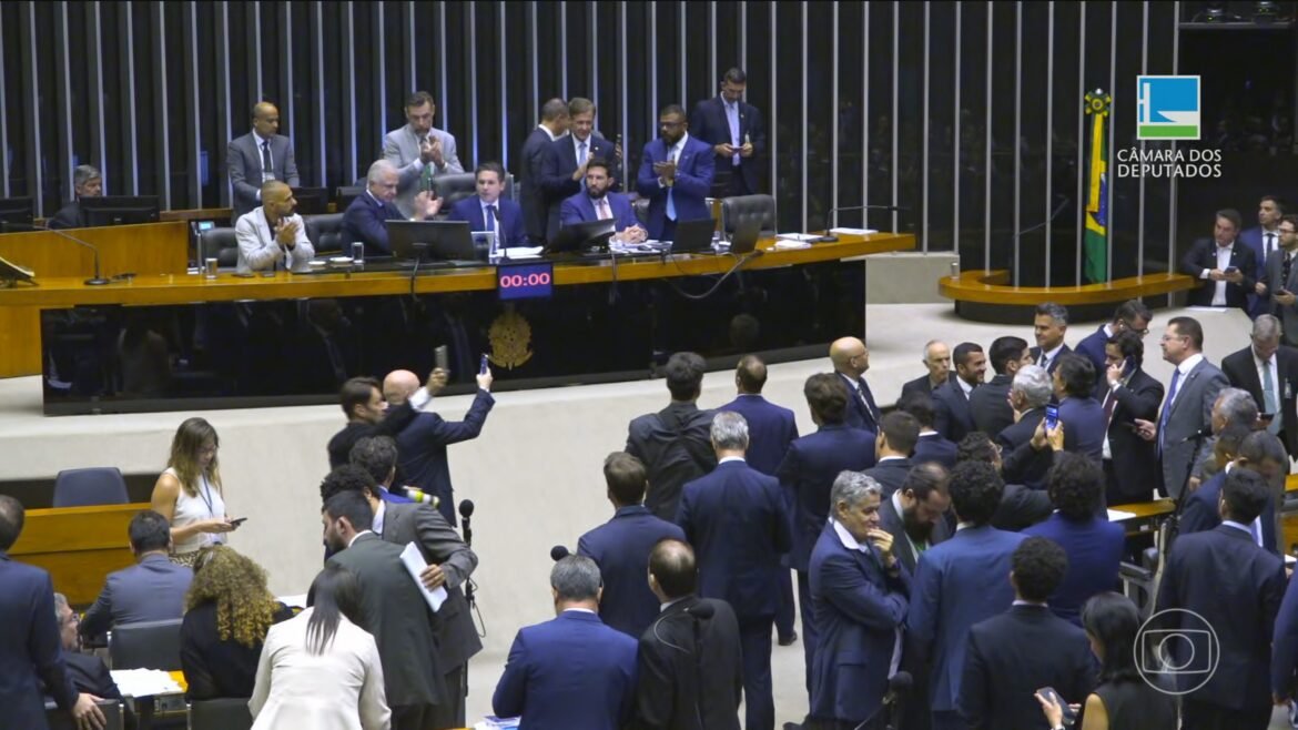 congresso-debateu-e-rejeitou-equiparar-faccoes-criminosas-a-organizacoes-terroristas