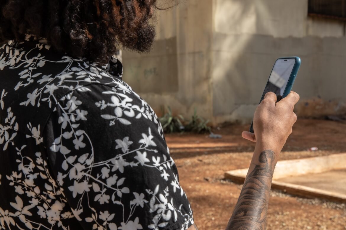 android-passa-a-detectar-possiveis-ligacoes-falsas-feitas-com-ia-|-g1