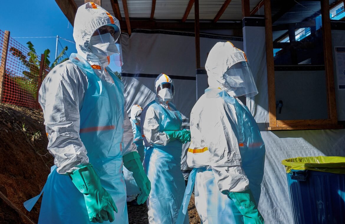 congo-registra-71-novos-casos-de-ebola-em-24h;-governo-ve-transmissao-comunitaria-e-mortes-passam-de-80
