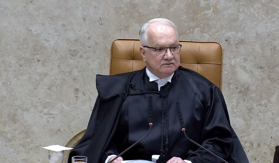 fachin-cria-grupo-de-trabalho-para-fazer-‘pente-fino’-em-penduricalhos-pagos-a-magistrados