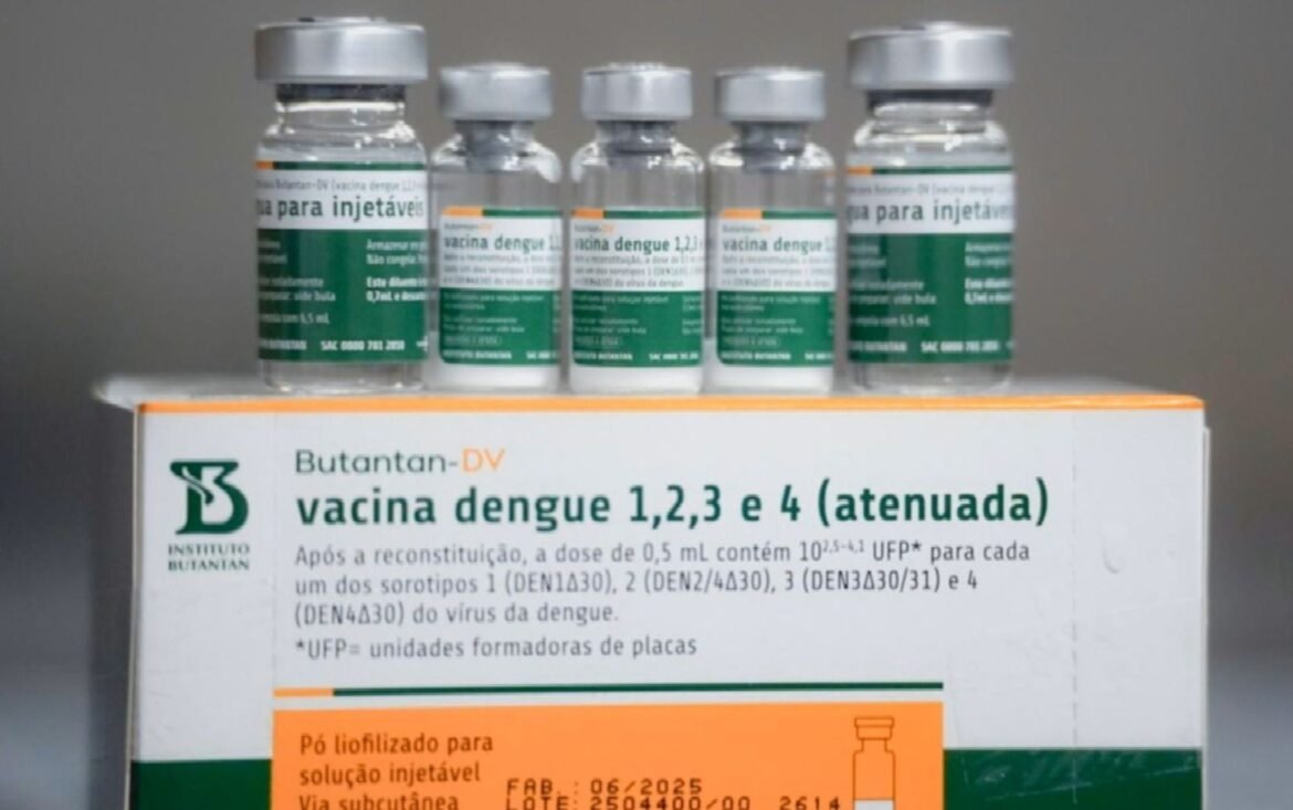 vacina-da-dengue-do-butantan:-26-pessoas-tiveram-reacoes-leve-em-montes-claros,-diz-prefeitura