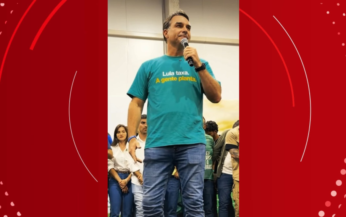 flavio-bolsonaro-faz-campanha-em-reduto-do-pai-na-bahia-e-critica-governo-lula