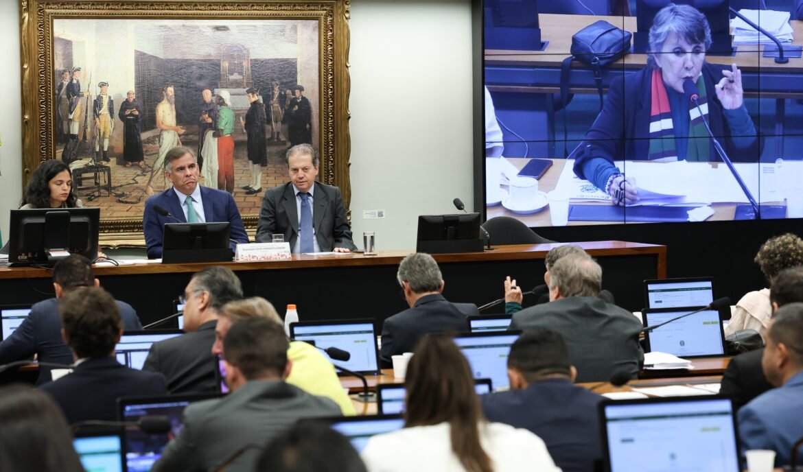 veja-quais-sao-os-argumentos-contrarios-e-favoraveis-a-reducao-da-maioridade-penal-no-brasil