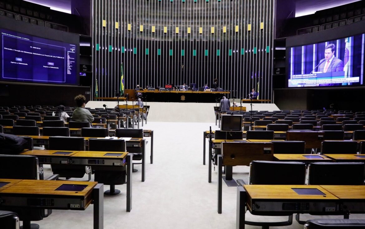 copa-do-mundo-e-sao-joao-devem-reduzir-votacoes-no-congresso;-veja-propostas-que-podem-ser-afetadas