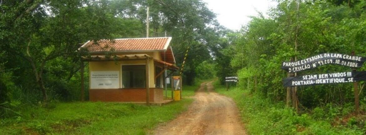 ingressos-para-visitar-parque-lapa-grande,-em-montes-claros,-podem-ser-adquiridos-pela-internet