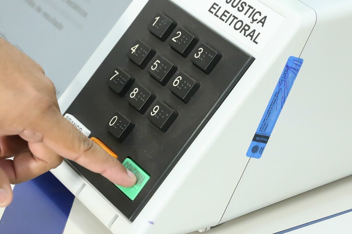 eleitores-de-bonito-de-minas-voltam-as-urnas-no-domingo-para-escolher-prefeito-e-vice