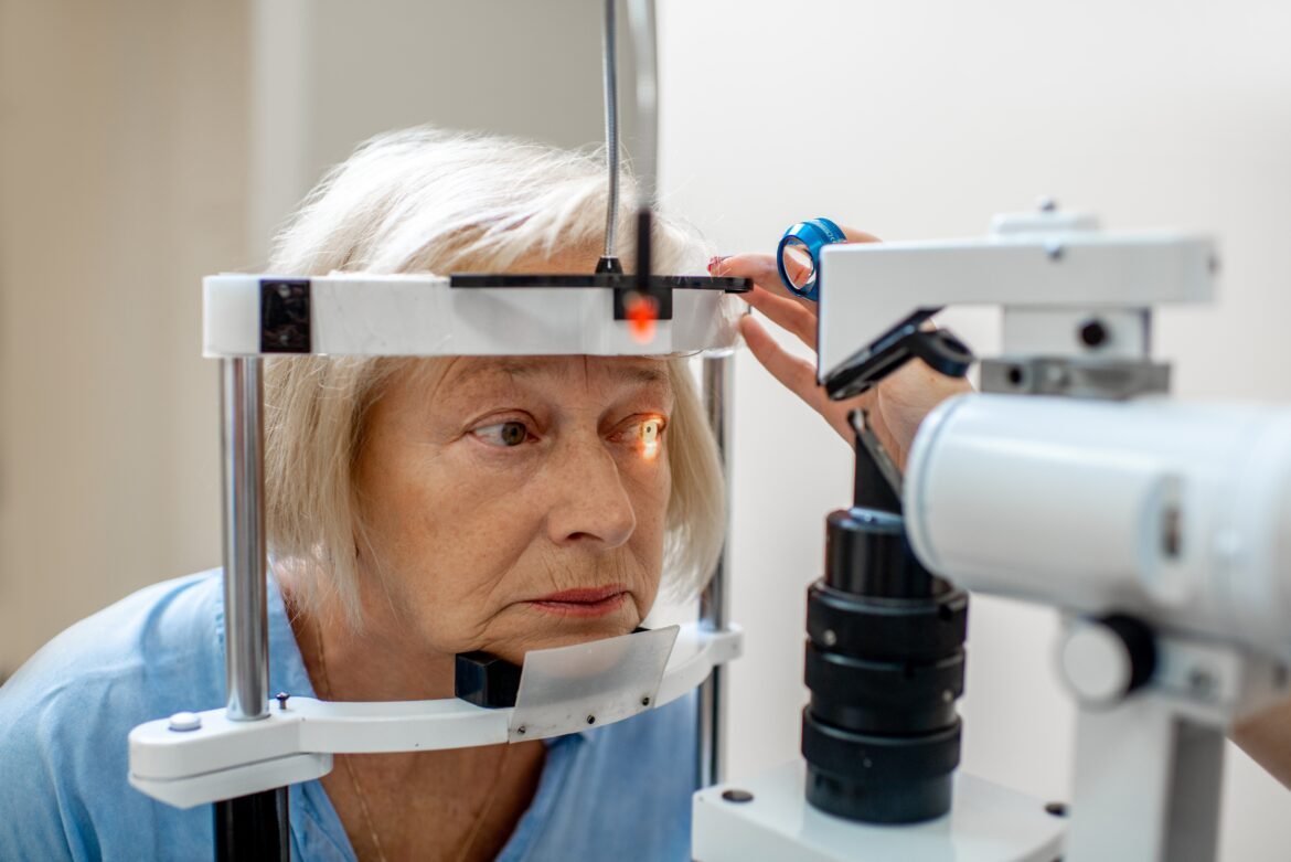 atendimentos-por-glaucoma-quase-dobram-no-brasil-em-10-anos;-doenca-avanca-sem-sintomas-e-pode-causar-cegueira-irreversivel