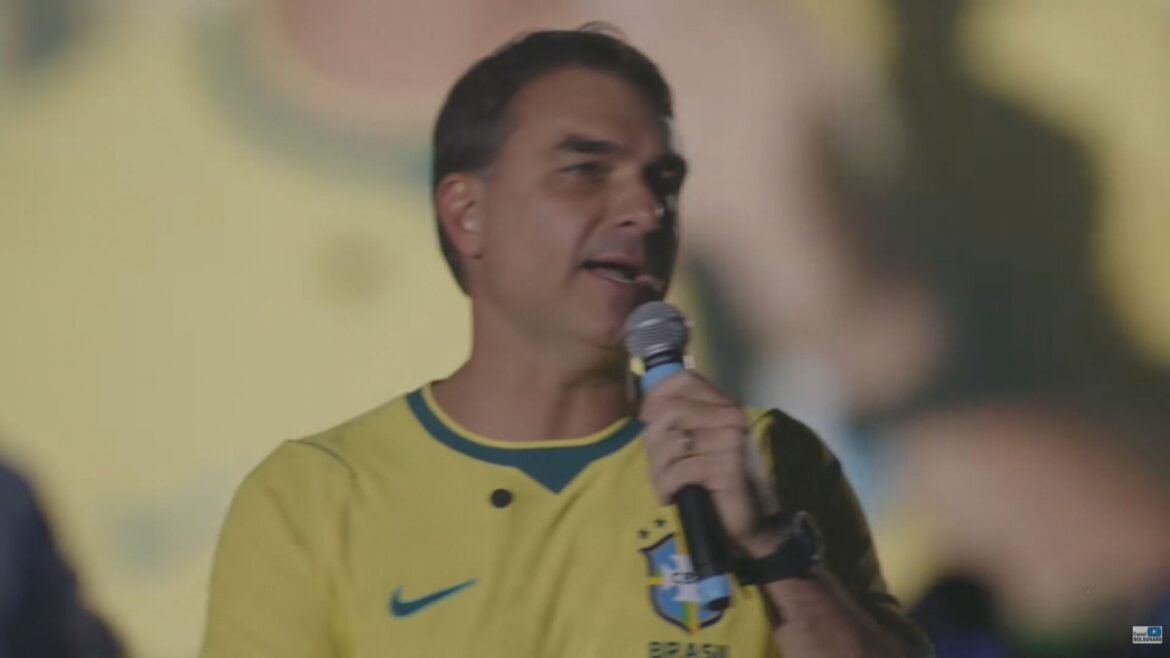 flavio-diz-que-e-candidato-a-presidente-porque-‘missao-foi-dada’-e-usa-slogan-de-lula:-‘esperanca-vai-vencer-o-medo’