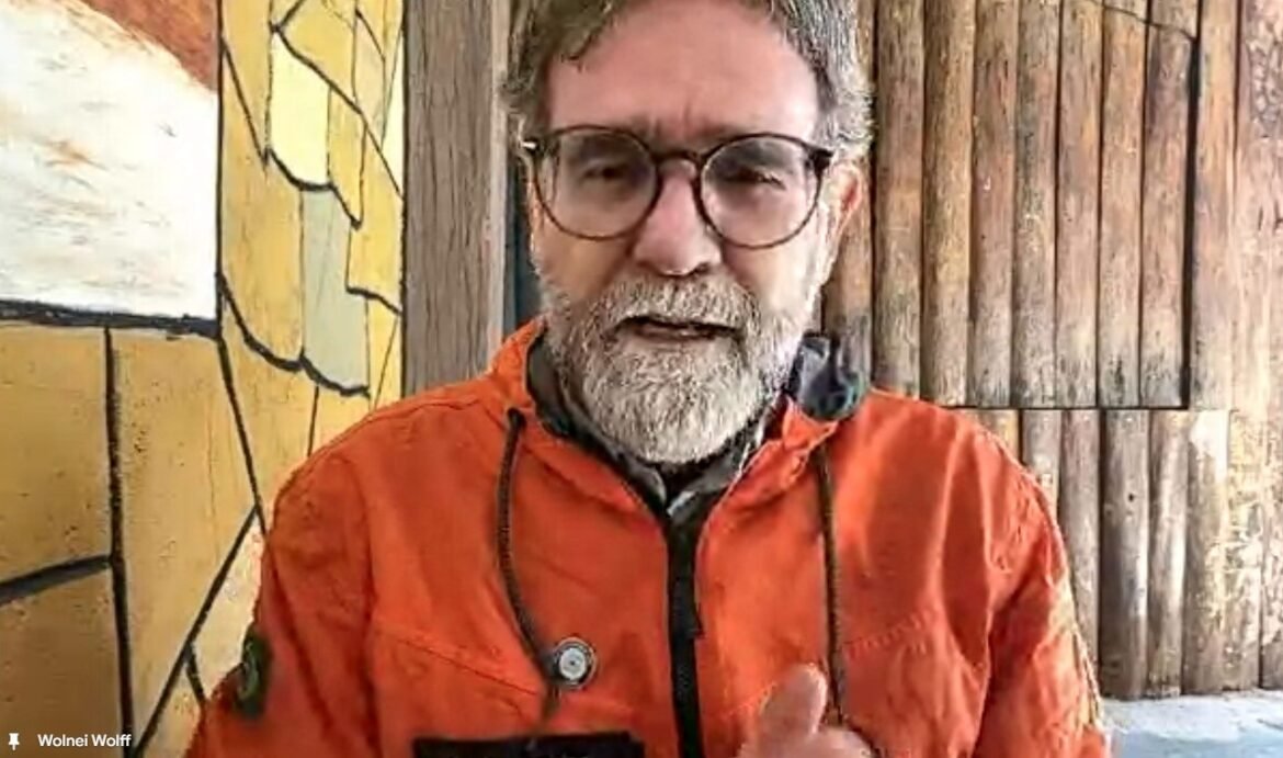secretario-de-defesa-civil-diz-que-10-alertas-falsos-foram-disparados:-‘tudo-indica-que-foi-um-ataque-hacker’