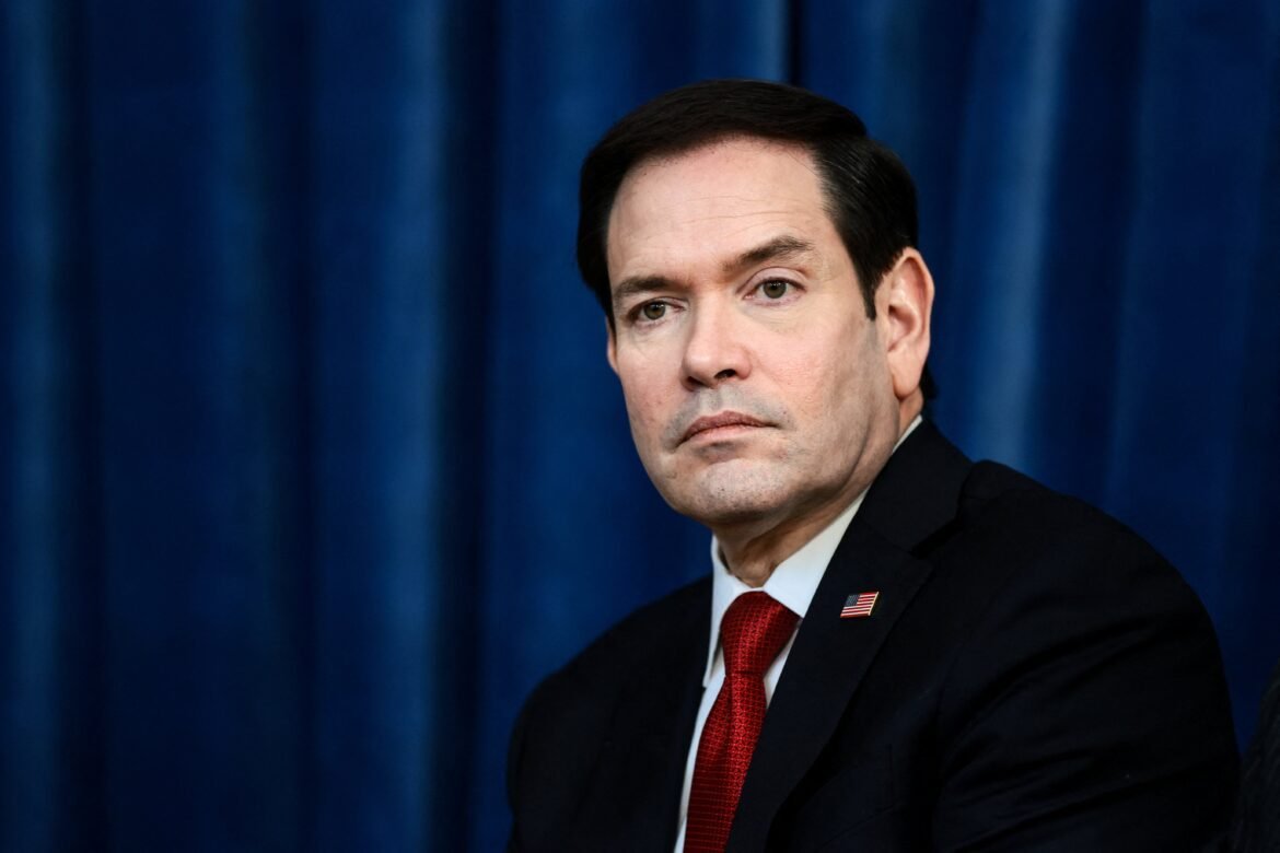 rubio-responde-a-carta-de-flavio-bolsonaro-e-reforca-defesa-de-tarifas-contra-o-brasil