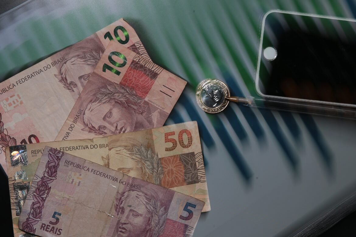 dinheiro-e-a-maior-preocupacao-dos-brasileiros,-diz-pesquisa-|-g1