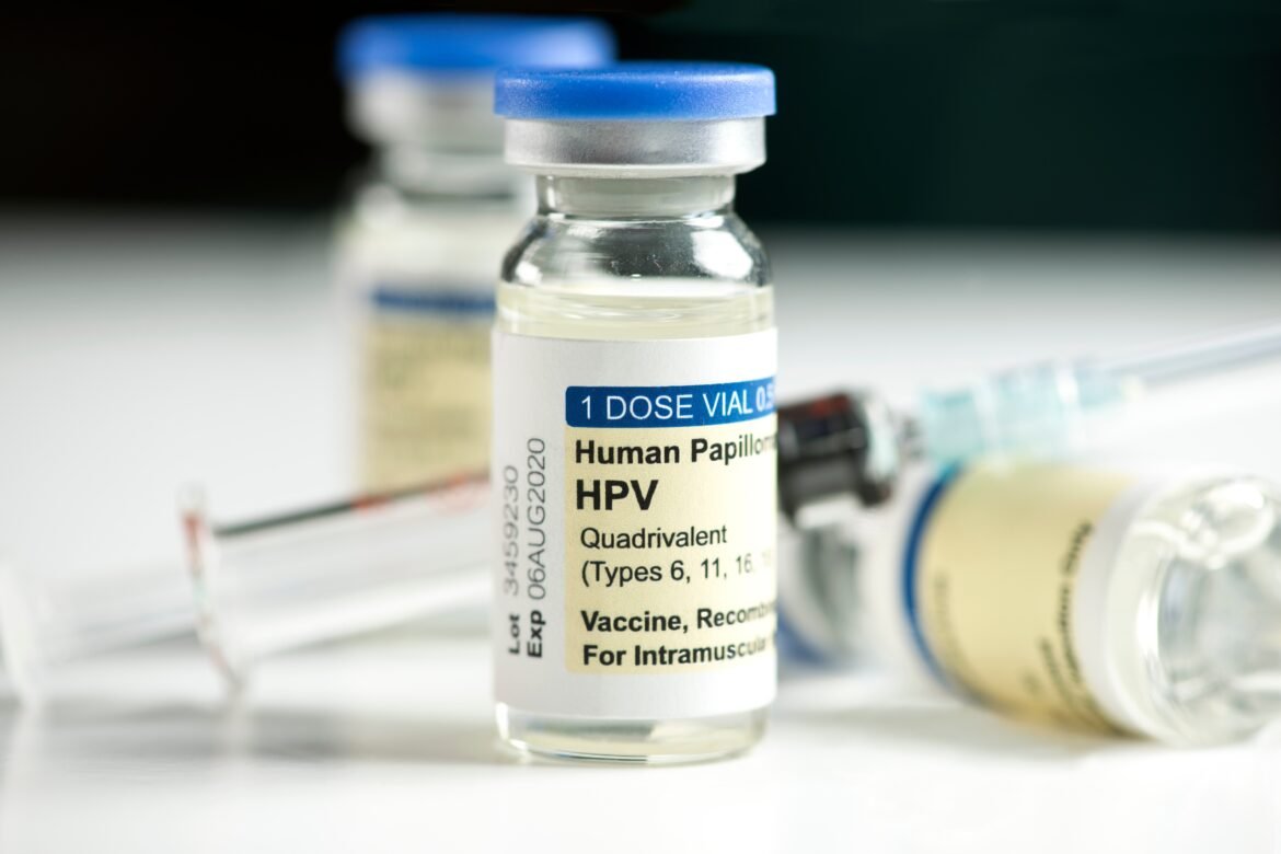 ministerio-da-saude-prorroga-vacinacao-contra-hpv-para-jovens-de-15-a-19-anos-ate-dezembro