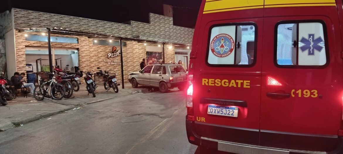 moradores-dizem-que-ja-haviam-pedido-mudancas-em-cruzamento-onde-carro-invadiu-pizzaria-em-montes-claros